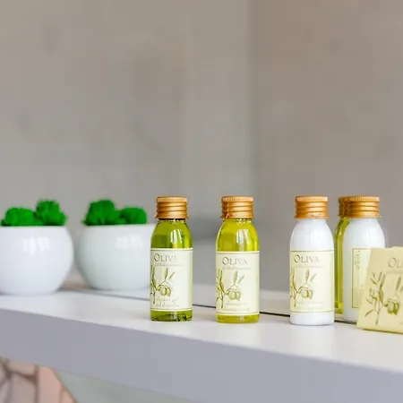 Luxury L'avenue 2 بيت ضيافة 4*