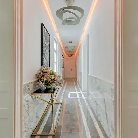 Luxury L'avenue 2