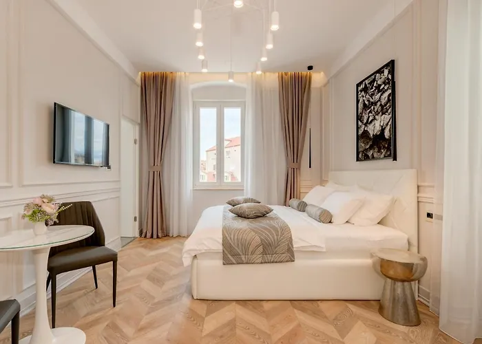 Penzion Luxury L'avenue 2 Split