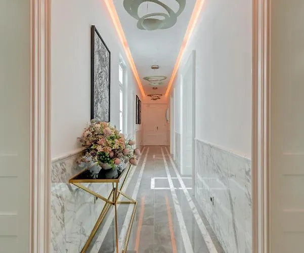 Luxury L'avenue 2
